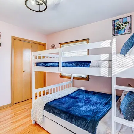 Luxury Artistic Condo Historic Location
